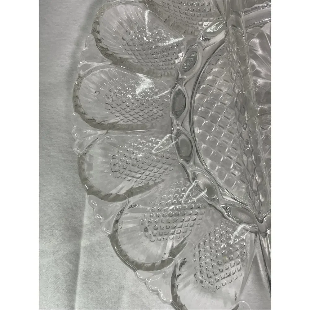 Vintage LE Smith Glass Deviled Egg Serving Platter Pineapple Pattern Plate